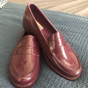Hunter size 6 waterproof loafers
